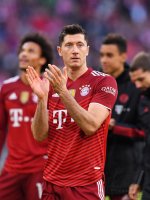 Fussball 1. Bundesliga Saison 21/22: FC Bayern Muenchen -  TSG 1899 Hoffenheim