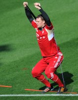 Fussball 1. Bundesliga 11/12: FC Bayern Muenchen Training in Doha
