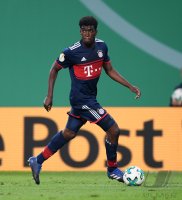 Fussball  DFB Pokal  2. Runde  Saison 17/18: RB Leipzig - FC Bayern Muenchen