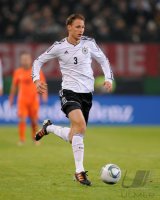 FUSSBALL INTERNATIONAL: Benedikt HOEWEDES (Deutschland)