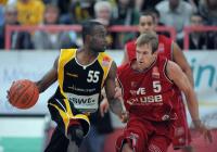 Basketball  1. Bundesliga 2008/2009   Walter Tigers - Brose Basket Bamberg