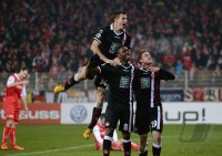 Fussball DFB Pokal Achtelfinale 13/14 : JUBEL 1. FC Kaiserslautern