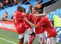 Fussball U21-Europameisterschaft 2011:  JUBEL nach dem Tor zum 1:0, Innocent Emeghara , Granit Xhaka , Fabian Frei , Philippe Koch (v. li., Schweiz)
