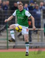 FUSSBALL, 3. LIGA, 30. Spieltag: Werder II, GERDES am Ball