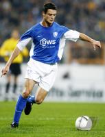 Fussball 1. Bundesliga: Bochum, MALTRITZ Einzelaktion am Ball