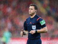 Fussball 1. Bundesliga Saison 14/15: Schiedsrichter Felix Zwayer