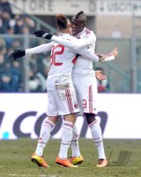 FUSSBALL SERIE A:  Stephan El Shaarawy und Niang M'Baye (v. li., AC Mailand)