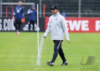 Fussball Training Deutsche Nationalmannschaft in Stuttgart: Bundestrainer Flick (Deutschland)