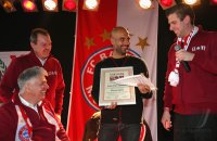 Fussball 1. Bundesliga 13/14: Trainer Guardiola (FC Bayern Muenchen) zu Besuch beim FC Bayern Fan Club Glonn94