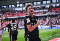 Fussball 1. Bundesliga  Saison  2025/2026  28. Spieltag SC Freiburg - FC Bayern Muenchen