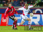 Fussball Bundesliga: Leverkusen - Cottbus, Zweikampf