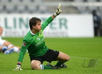 Fussball 2. Bundesliga:  Torwart Martin Maennel (FC Erzgebirge Aue)