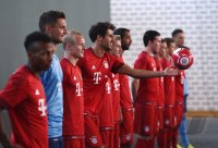 Fussball 1. Bundesliga 15/16: Fototermin beim FC Bayern Muenchen