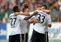 Fussball 1. Bundesliga, Saison 2011/2012:  JUBEL nach dem TOR , David Alaba, Franck Ribery , Mario Gomez (v. li., FC Bayern Muenchen)