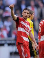FUSSBALL 1. BUNDESLIGA:  VAN BOMMEL   (Bayern Muenchen)