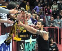 1. Basketball Bundesliga  01/11  Walter Tigers Tuebingen  - Telekom Baskets Bonn