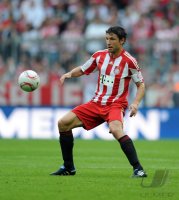 Fussball 1. Bundesliga Saison 2010/2011: Mark van Bommel (FC Bayern Muenchen)