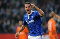 Fussball: 1. Bundesliga Saison 2010/2011: Schalke - Bremen