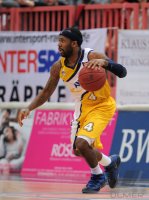 Basketball 1. Bundesliga  11/12:  Walter Tigers Tuebingen - EWE Baskets Oldenburg