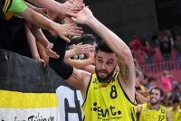 Basketball 2. Bundesliga  19/20: Tigers Tuebingen - FC Schalke 04 Basketball