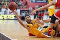 Basketball 1. Bundesliga 15/16 Hauptrunde: Walter Tigers Tuebingen - Telekom Baskets Bonn