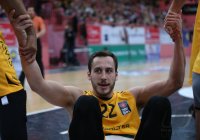 Basketball 1. Bundesliga 15/16 Hauptrunde: Walter Tigers Tuebingen - FRAPORT SKYLINERS Frankfurt