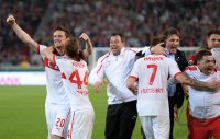 FUSSBALL DFB POKAL  Saison 2012/2013: JUBEL VfB Stuttgart
