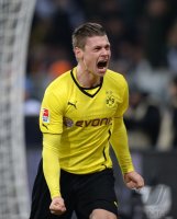 Fussball  1. Bundesliga  13/14: JUBEL Lukasz Piszczek (Borussia Dortmund)