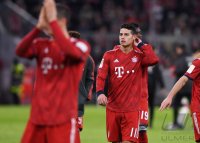Fussball 1. Bundesliga Saison 18/19: FC Bayern Muenchen - VfB Stuttgart