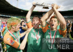 Fussball 1. Bundesliga: Bremen - Leverkusen, DAUN, ERNST, VALDEZ mit Schale