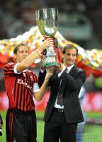 FUSSBALL Trofeo Luigi Berlusconi: Massimo Ambrosini und Trainer Massimilliano Allegri (AC Mailand)