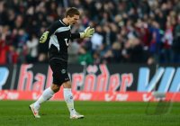 Fussball 1. Bundesliga, Saison 2011/2012: Torwart Ron Robert Zieler (Hannover 96)