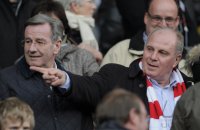Fussball 1. Bundesliga  Saison 2010/2011: Praesident  Uli Hoeness (FC Bayern Muenchen)