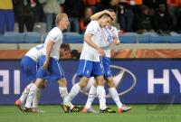 FUSSBALL WM 2010, VORRUNDE:  Kamerun - Holland