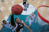 Basketball  1. Bundesliga  09/10  Walter Tigers Tuebingen - Deutsche Bank Skyliners