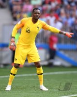 FUSSBALL WM 2018 Vorrunde Daenemark - Frankreich