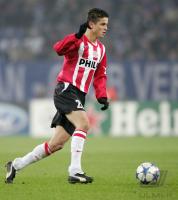 Fussball International: Eindhoven, AFELLAY Einzelaktion am Ball