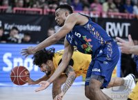 Basketball 1. Bundesliga 23/24: Tigers Tuebingen - Rostock Seawolves