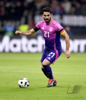 FUSSBALL INTERNATIONAL Testspiel: Deutschland - Niederlande