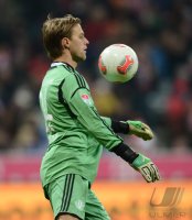 Fussball 1. Bundesliga Saison 12/13: Torwart Timo Hildebrand (FC Schalke 04)