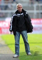 Fussball Regionalliga Sued 2011/2012: Trainer Klaus Koschlick (U23 TSV 1860 Muenchen)