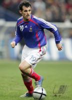 Fussball Nationalmannschaft: SAGNOL Einzelaktion am Ball