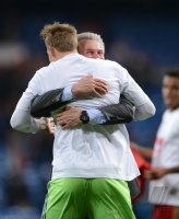 Fussball International, Champions League Saison 2011/2012: Torwart Manuel Neuer wird umarmt von Trainer Jupp Heynckes  (FC Bayern Muenchen)