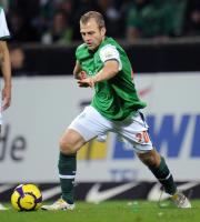 FUSSBALL, 1. BUNDESLIGA, 14. Spieltag: Bremen, JENSEN Einzelaktion