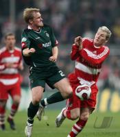 Fussball  FC Bayern Muenchen  Klose am Ball