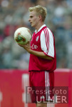 FUSSBALL  FC Bayern Muenchen Tobias Rau (FCB) am Ball