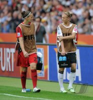 FIFA Frauen-Weltmeisterschaft 2011: Almuth SCHULT, Alexandra POPP (v. li., Deutschland)