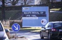 Bundestagswahl 2025, CDU Wahlplakat beschiert