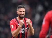 FUSSBALL Coppa Italia Viertelfinale 21/22: AC Mailand - Lazio Rom