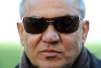 Fussball 1. Bundesliga : Trainer, Sportdirektor Felix Magath (FC Schalke 04)  mit Sonnenbrille